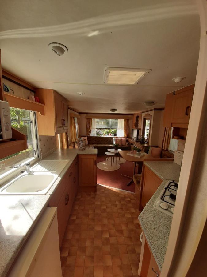 Caravan In Bosrijk Gebied Hotel Zuidlaren Luaran gambar